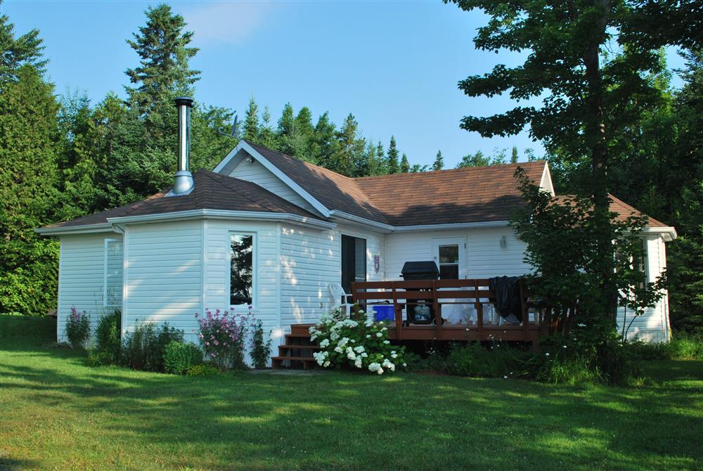 Aventures Évasion Estrie - Chalets Mégantic (&copy;AVENTURE ÉVASION ESTRIE INC.)