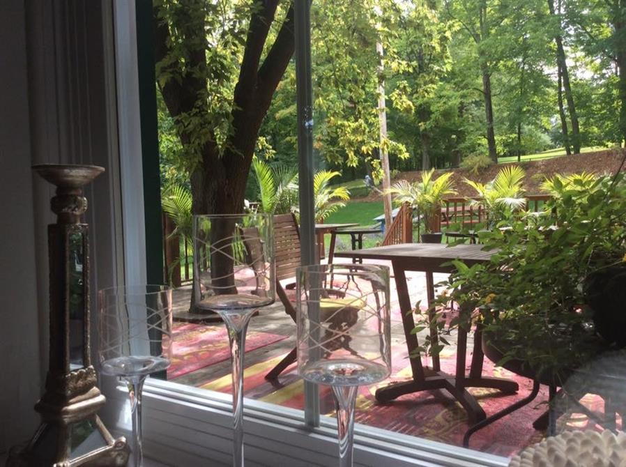 patio (&copy;île de Garde)