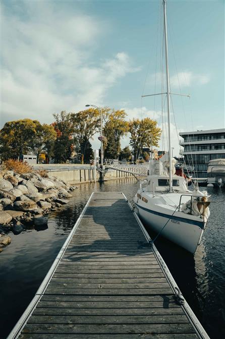 Quai à louer (&copy;La capitainerie du Lac Mégantic)