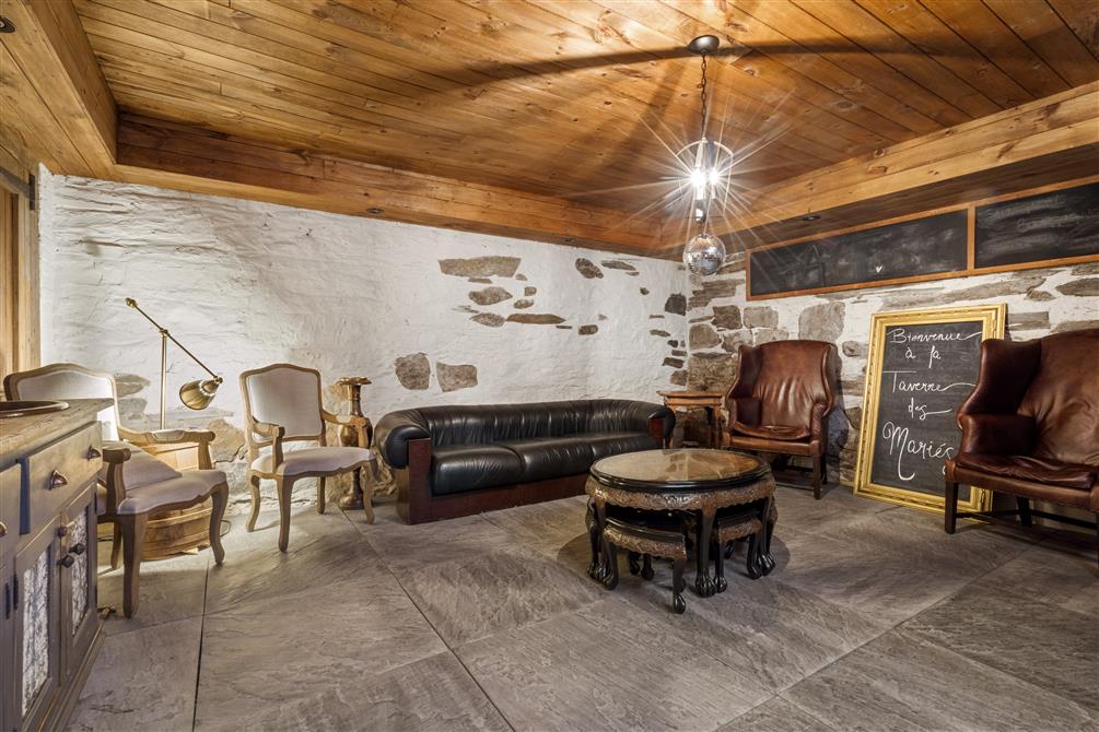 EC - Cave à vin - 1_ (&copy;Ulric Manteaux)