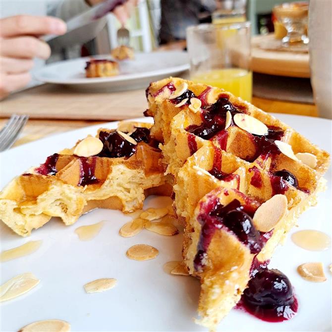 Un de nos plats principals (&copy;Joanne Sawchuk Léger)