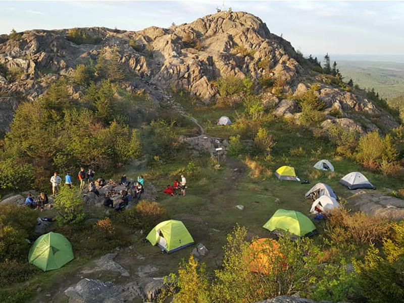 Camping au Sommet (&copy;Parc Régional du Mont-Ham)